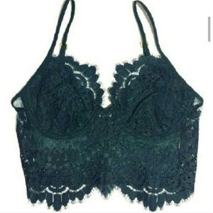 She’s a Knockout Bra